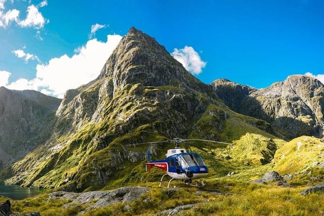 Milford Sound Helicopter Tour